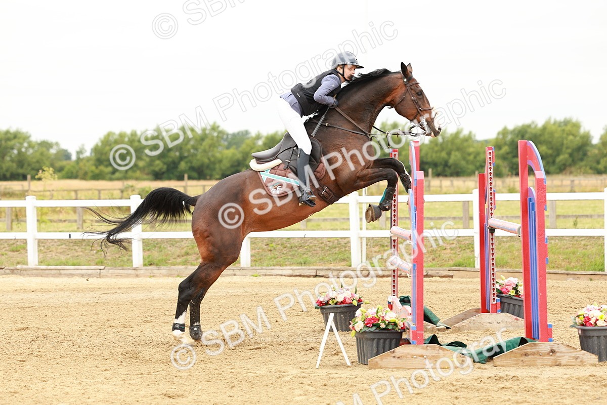 SBM_016695 - Class 20 - Senior Newcomers - 1.10m