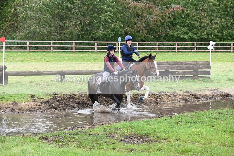 WJ6_7144 - Time at Photographer 13:06 to 13:23