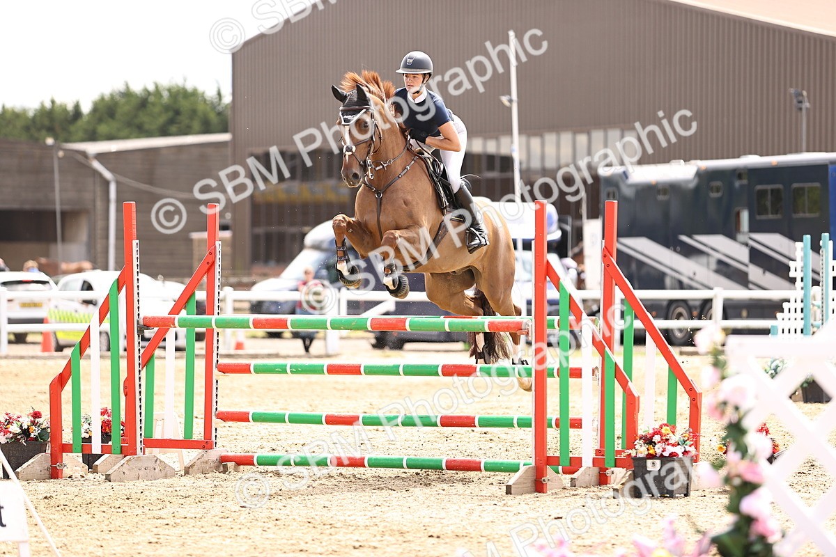 SBM_003526 - Class 22 - Senior Foxhunter 1.20m
