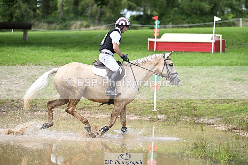 240804-154155-18363 - 674-Rupert_Batting-SSF_GOLDEN_PRINCESS