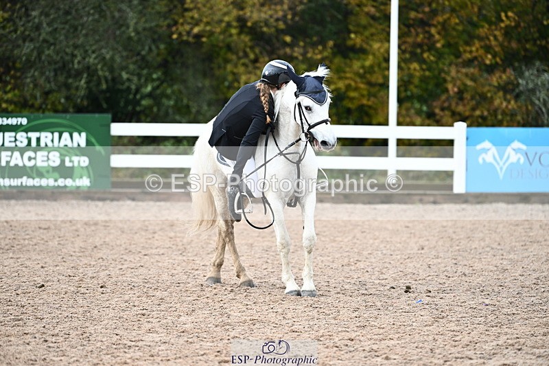 231118A-104558-01507 - Cls 5 Discovery & 90cm Open