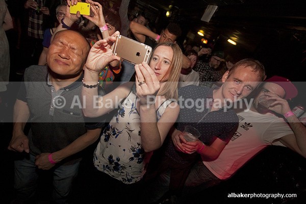 28 - Friends-&-Family @ the-roadhouse 24.04.15
