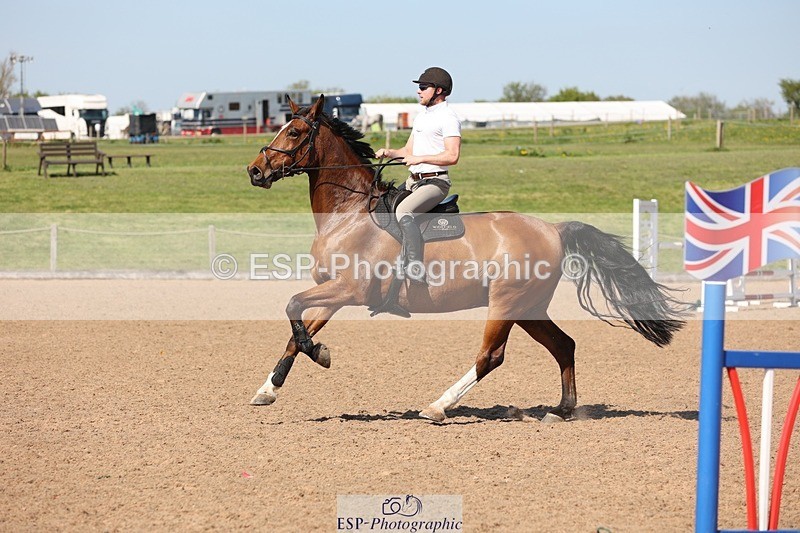 250430-154240-01498 - Cls 6 Foxhunter and 1.20m Open