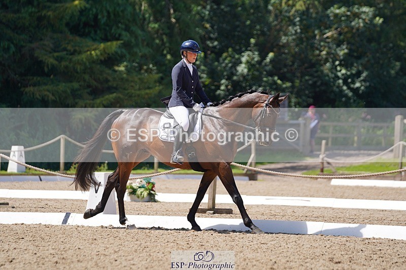 240719-120646-01439 - 275-Louise_Hendy-Best_Trition