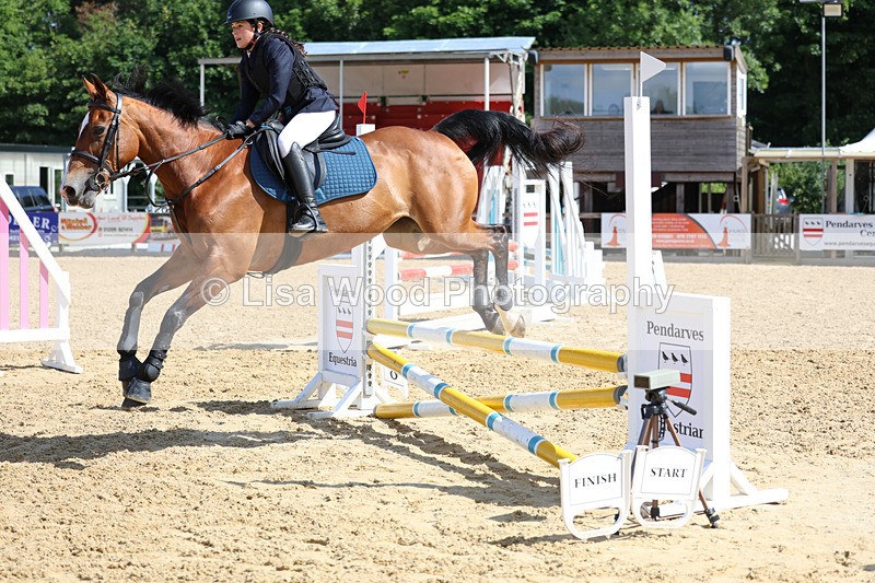 3E7A2730 - Class 2: 70cm Juniors and Seniors