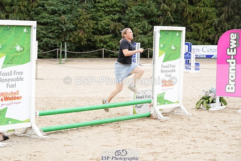 250820A-142415-08765 - Round 2, 13.45 to 14.45 Break