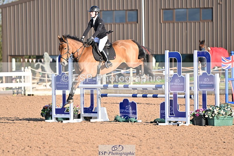 231014A-090419-03386 - Cls 17 Discovery & 1m Open