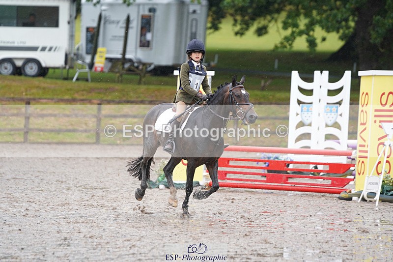 240824X-085104-20454 - 70cm Round 1 8.30 to 9.30