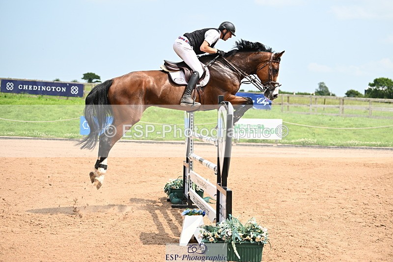 240801A-135646-01877 - Cls 4 Chard 7 Yr Old Championships