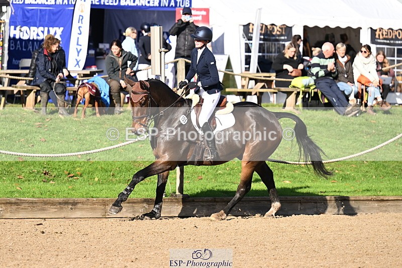 251024A-110029-06652 - B-155-Lexi.Kilfeather