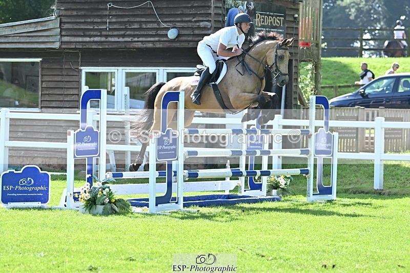 230909-113721-05246 - Cls 11 Snr Foxhunter & 1.20m Open