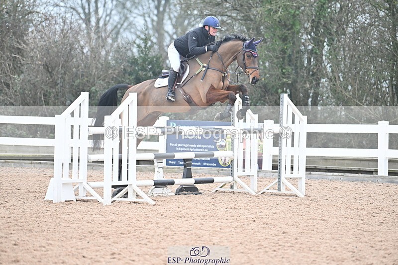 240113A-123236-02002 - Cls 12 Newcomers and 1.10m Open