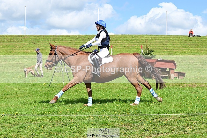 260419-130006-12182 - P-756-Siobhan.Micklethwaite