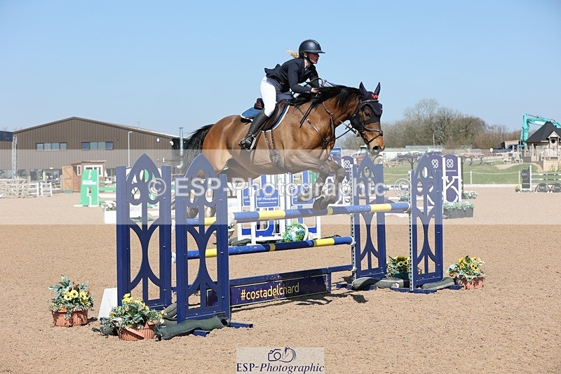 250402-130507-00701 - Cls 6 Foxhunter and 1.20m Open