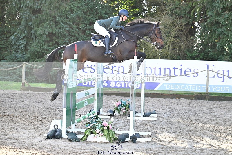 251024A-105042-06597 - B-150-Susie.Berry