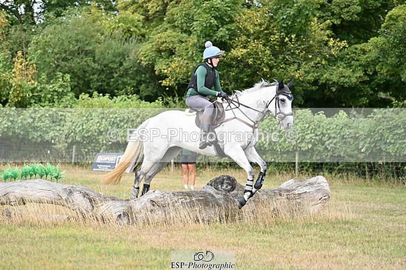 250821B-110903-00046 - Group A - Emily