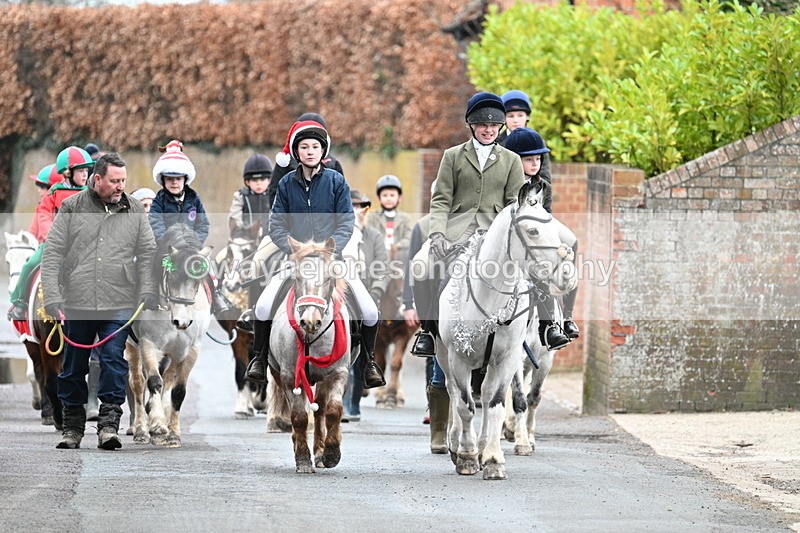 WJ7_1092 - Pub Corner