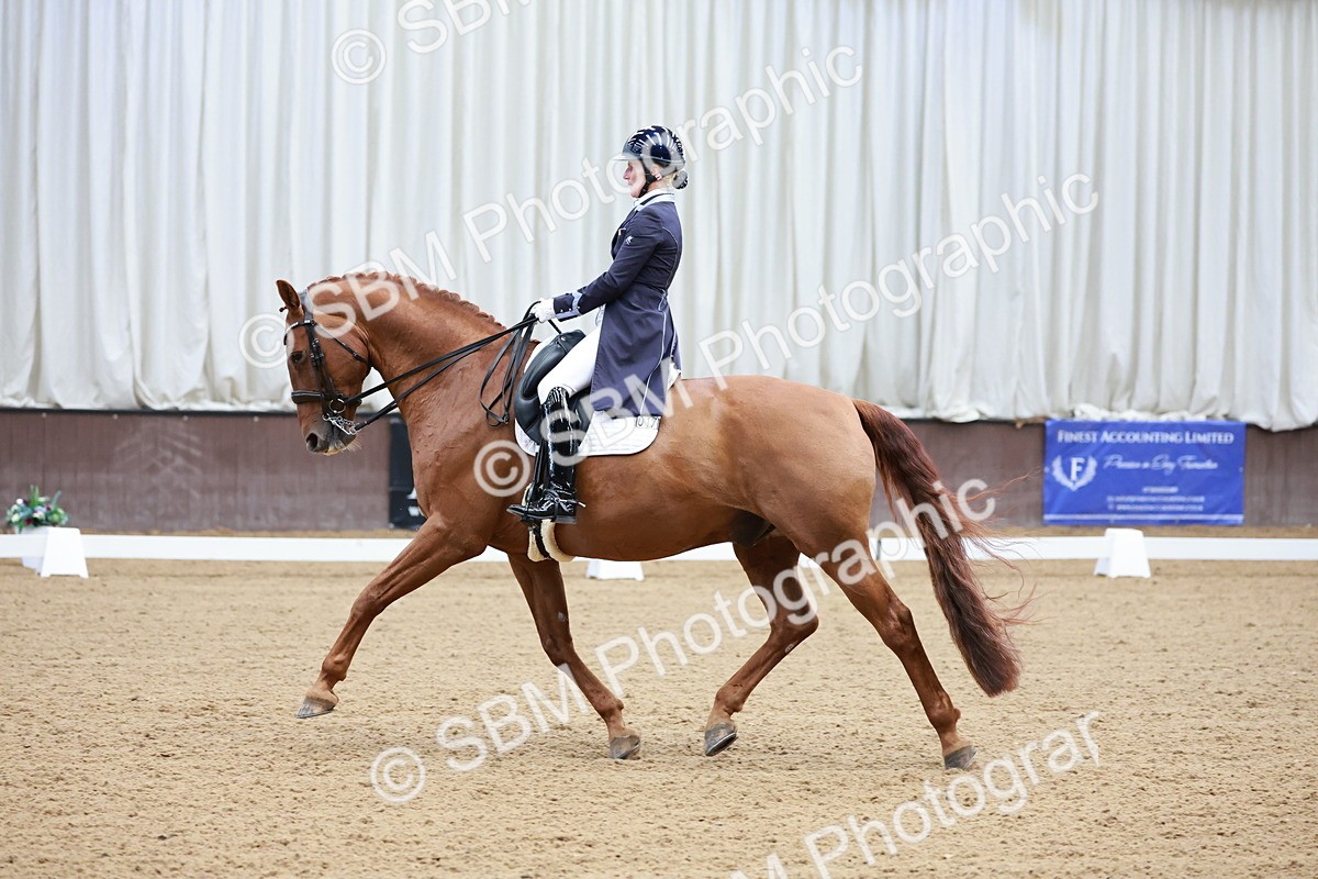 SBM_015683 - Class 5 - FEI INT II - 15.48-17.00