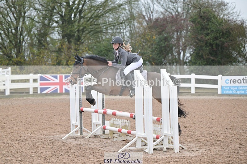 251116-104627-01167 - Cls 4 Pony British Novice and 80cm Open