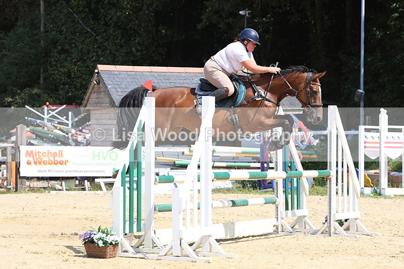 3E7A1647 - Class 7: Senior 1.05m