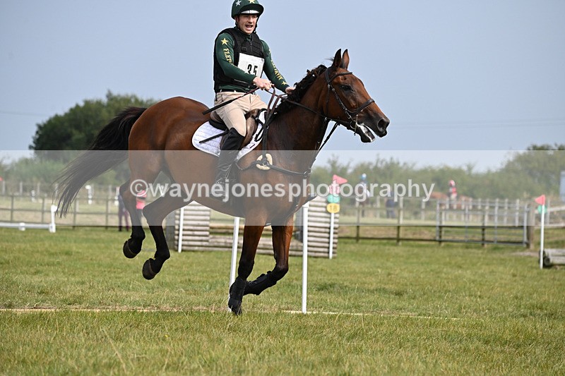 WJ6_1925 - 60cm XC Time 13:54 to 14:20