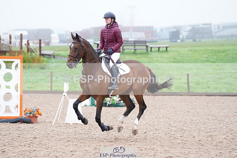 241006A-124722-06862 - Cls 20 Snr Newc & 1.10 Open