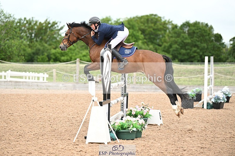 250607-123200-01086 - Cls 10 Pony Newcomers and 1m