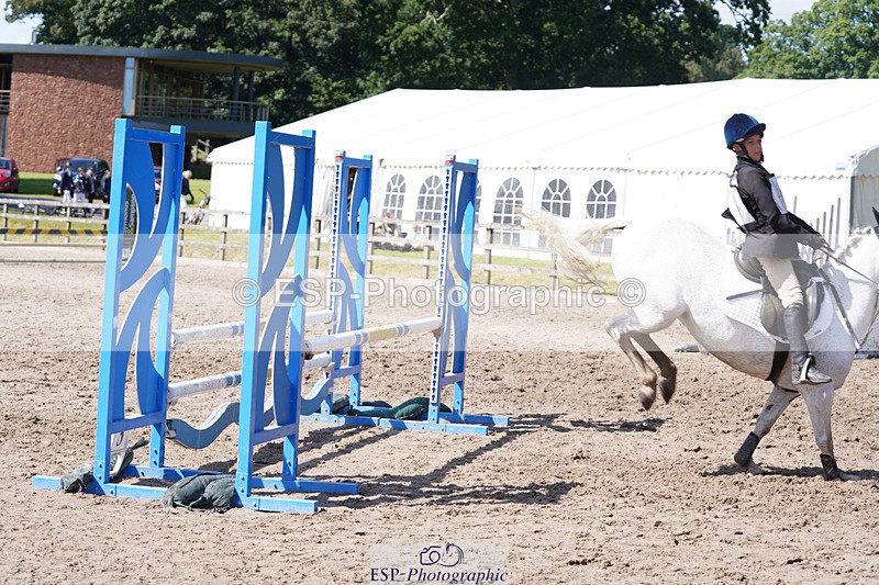 240824X-140642-28034 - 80cm Round 1 14.00 to 15.30