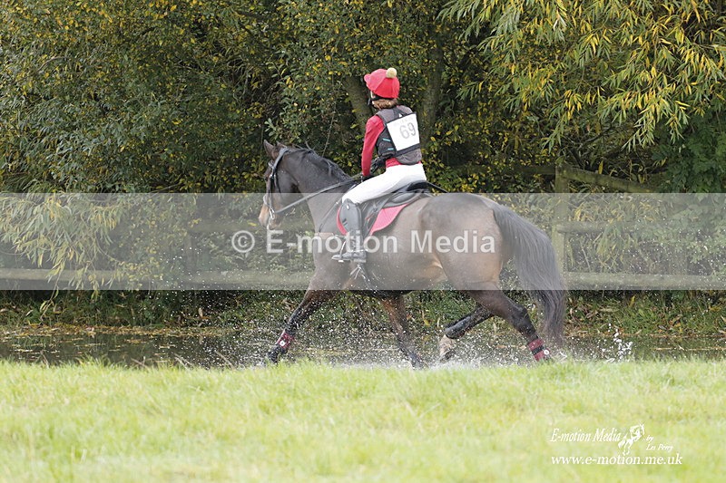  WWHT 171021 1120 - Open Novice (0.80m)  17/10/21