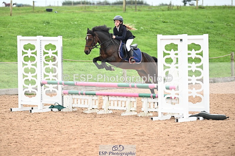 240907A-122719-01622 - Cls 3 Pony Medium Team 80cm & 90cm