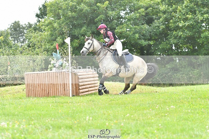 240803-142456-07918 - 168-Ellie_Smart-DEOIRIN_FEAR_BUI