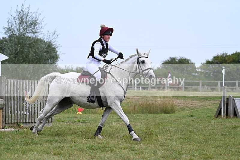 WJ7_8539 - 80cm XC Time 15:45 to 16:02