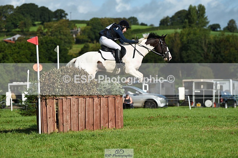 230820X-100246-1085 - BE90 XC 09.40 to Rider 151 at 11.44