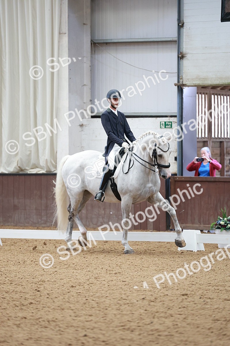SBM_008631 - Class 14 - FEI PSG - 9.30-10.30