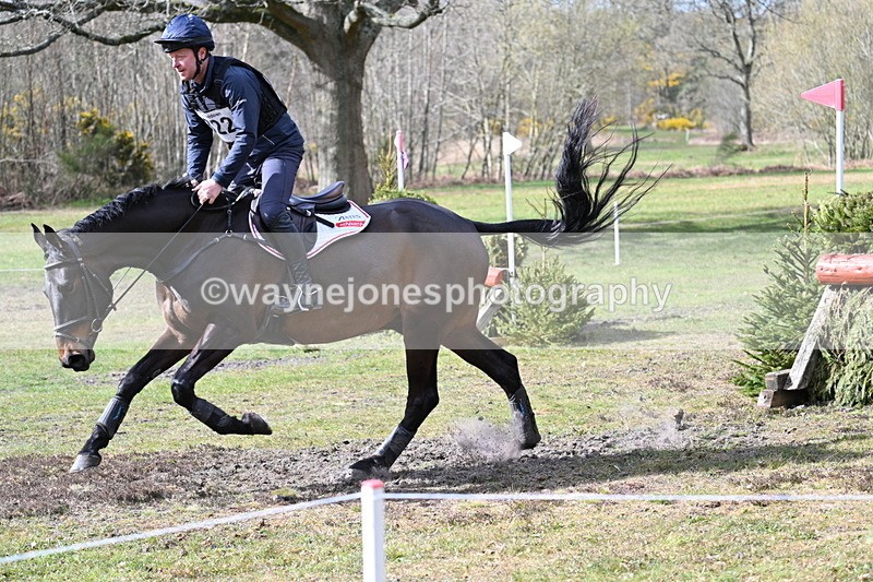 WJ7_2817 - Time 15:24 to 15:39