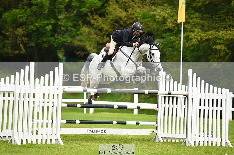 230514-120550-10766 - Cls 29 Snr 1.40m GP