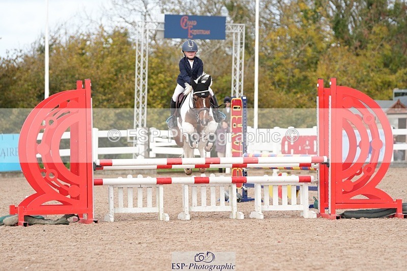 251026-121131-02341 - Cls 4 Pony Winter Novice + 80cm Open