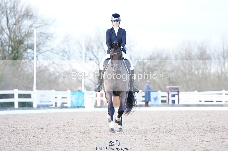 241214-155528-02281 - 139-Holly.Kerslake-Platinum.Cabachon