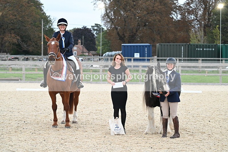 WJ7_2594 - Class 2 & Champs