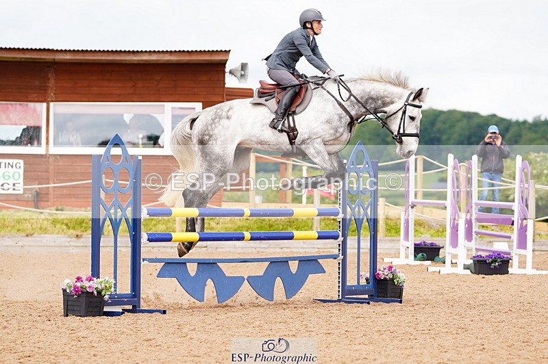 240526A-104526-07630 - Cls 26 Chard Equ 1.05m and 1.10m Grand Prix