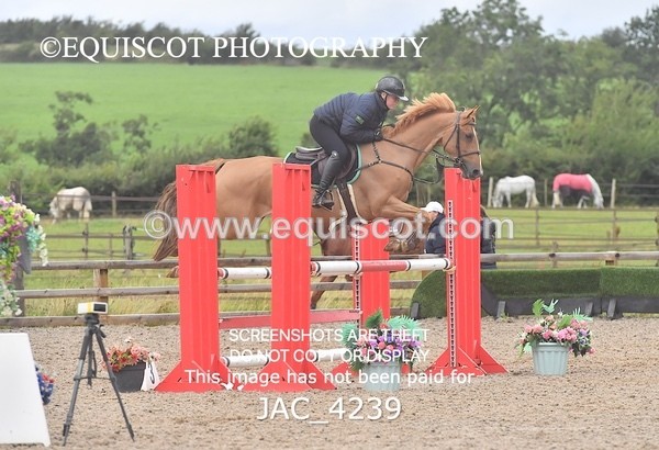 JAC_4239 - CLASS 6 Senior Newcomers/ 1.10m Open