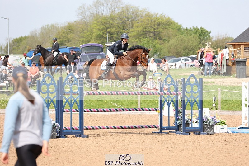 240511A-143227-14337 - Cls 36 National 1.30m Open