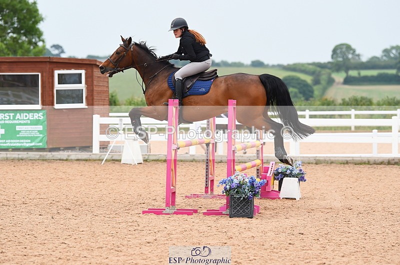 230610A-115526-03147 - Cls 24 95cm Amateur Qualifier