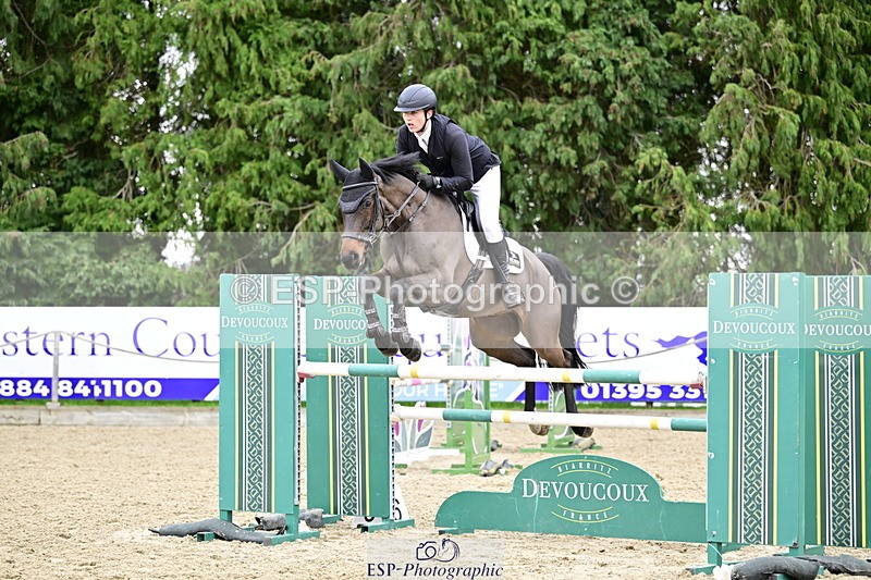 260214A-160947-01360 - 6 Foxhunter and 1m 20 Open