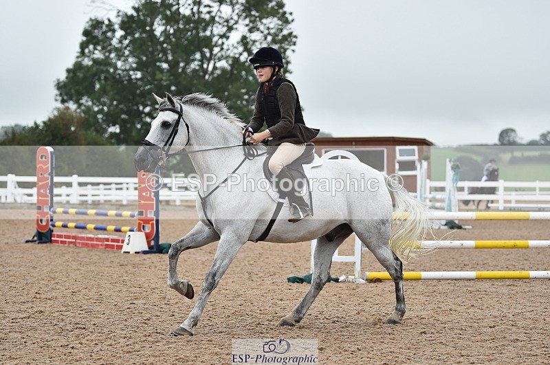 220829A-162312-00215 - 70cm Classes 3a 3b & 4