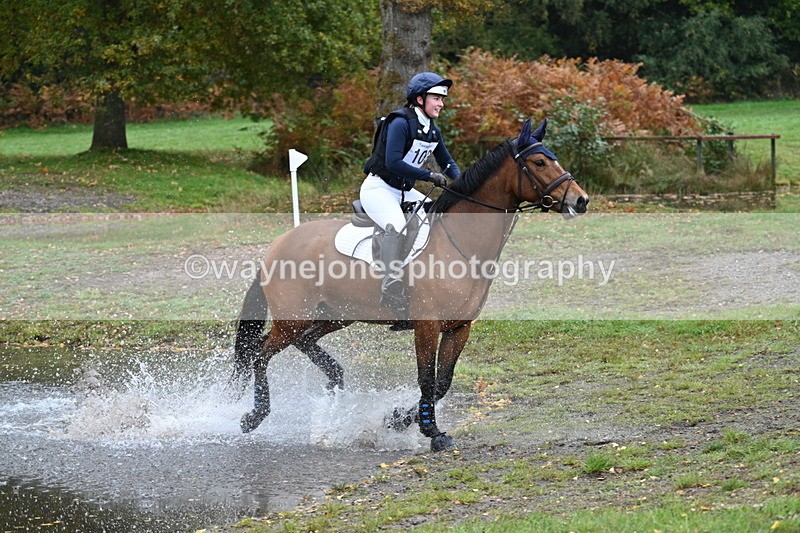 WJ7_3160 - Time 10:47 to 11:11 at the water