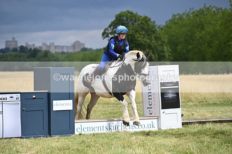 WJ6_2704 - Time at Jump 11:06 to 11:40