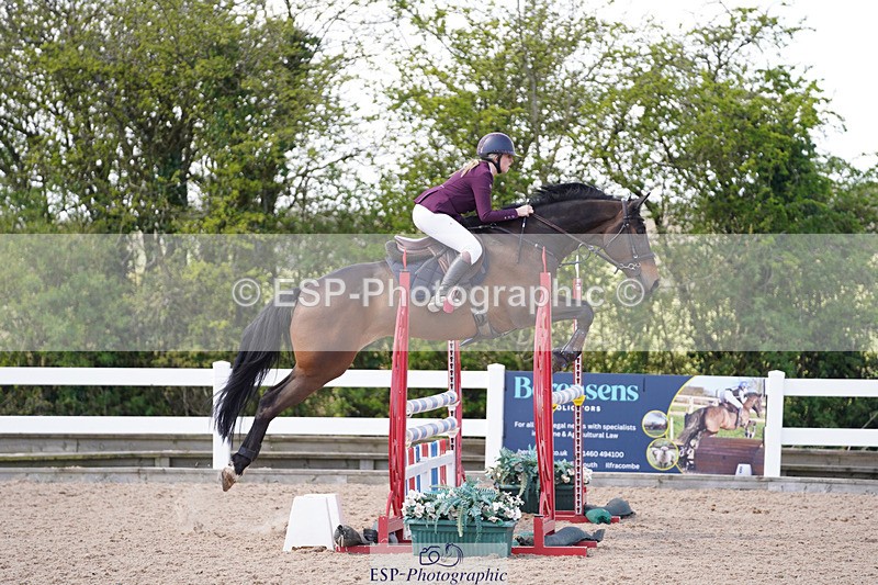 240418A-131757-03164 - Cls 37, Amateur 1.05m