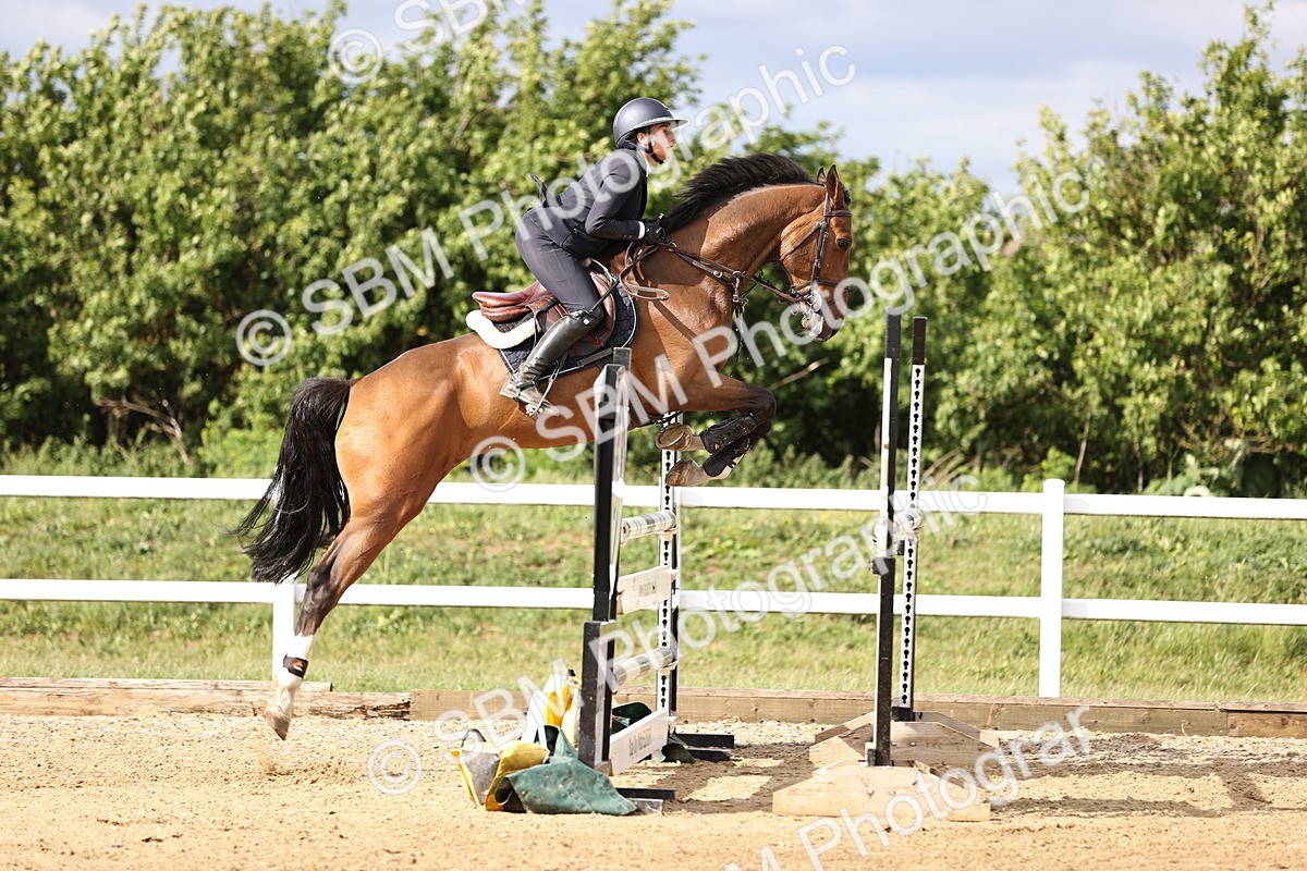 SBM_003835 - Class 13 - Senior Foxhunter - 1.20m