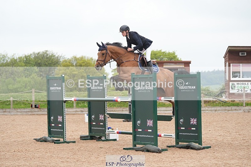 260508-091439-04549 - Cls 12 Snr Foxhunter